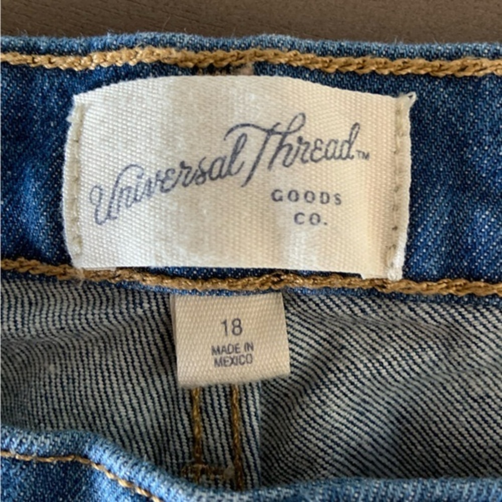 UNIVERSAL THREAD Women’s High Rise Vintage Straight Raw Hem Jeans Size 18 - Picture 9 of 14
